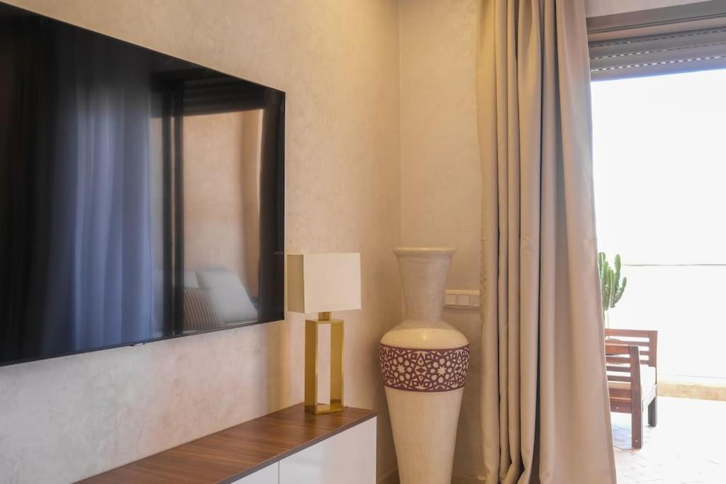 Apartment Tres Elegant Avec Piscine Marrakesh