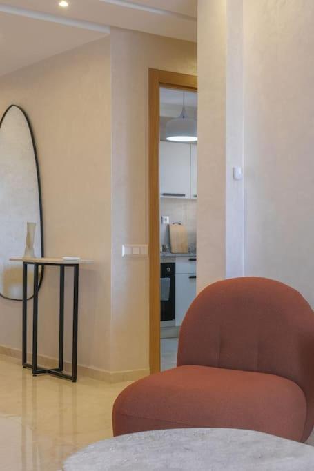 Appartement Tres Elegant Avec Piscine *