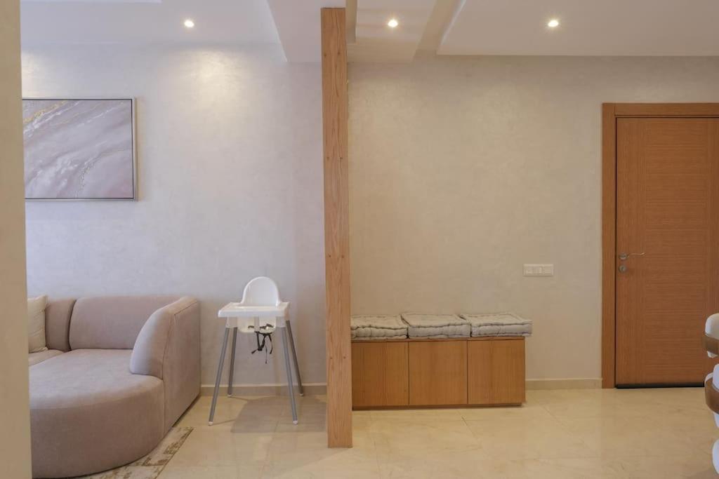 Tres Elegant Avec Piscine *